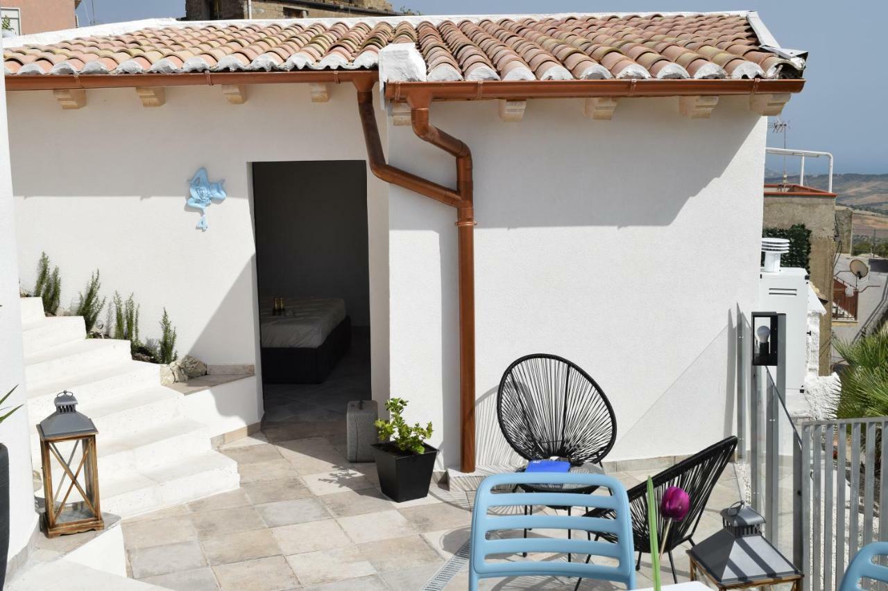 Antico Borgo Dei Templi Bed & Breakfast อากริเจนโต ภายนอก รูปภาพ
