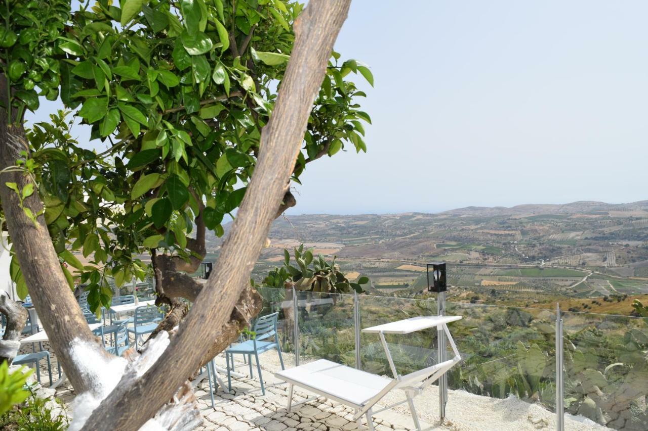 Antico Borgo Dei Templi Bed & Breakfast อากริเจนโต ภายนอก รูปภาพ