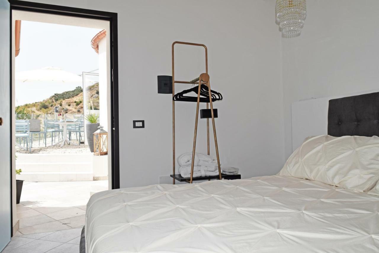 Antico Borgo Dei Templi Bed & Breakfast อากริเจนโต ภายนอก รูปภาพ